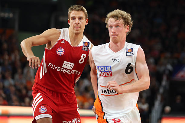 行奖杯巡展 行奖杯巡展